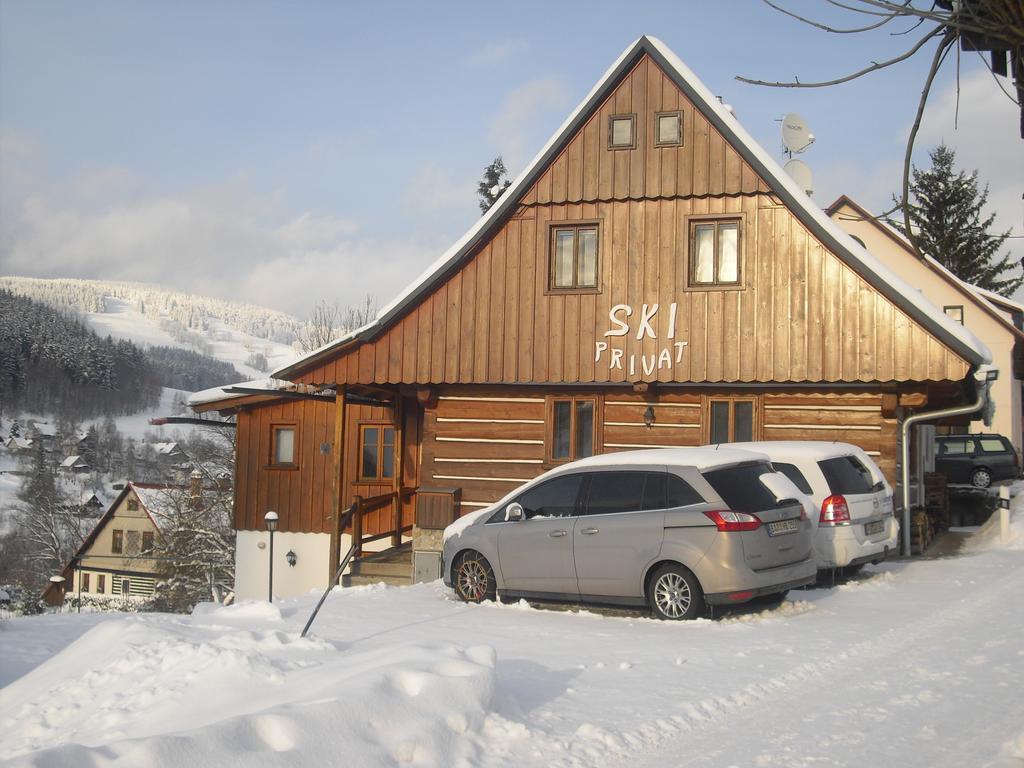 Privat Ski Erlebach روكيتنسي ناد جيزيرو المظهر الخارجي الصورة